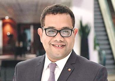 تشومسكي والفضيحة: المثقف المزيف في خدمة الإمبريالية