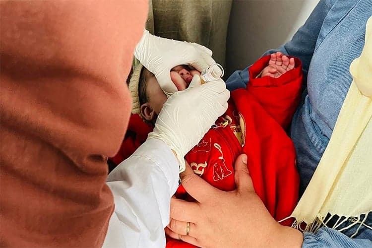 انطلاق المرحلة الثانية لحملة التلقيح ضد شلل الأطفال