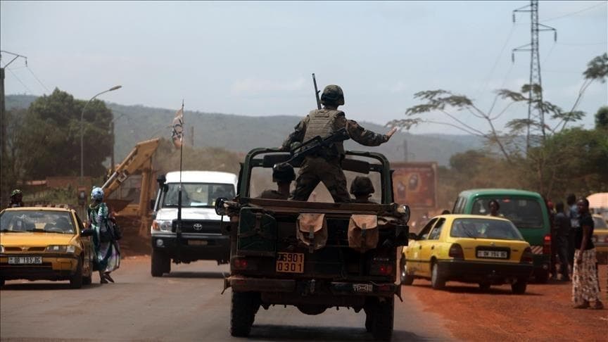 تشاد تغلق حدودها مع السودان والوضع الإنساني يتدهور